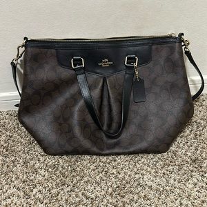 Coach Handbag💋V-Day Sale💋